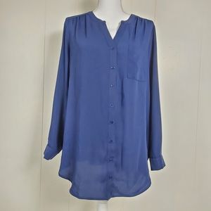 Pleione by Anthropologie buttonup shirt size medium